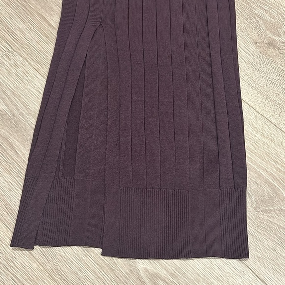 Patrizia Pepe Knit Pencil Skirt Plum w Side Slit Size 0 Bodycon Midi - Picture 2 of 5